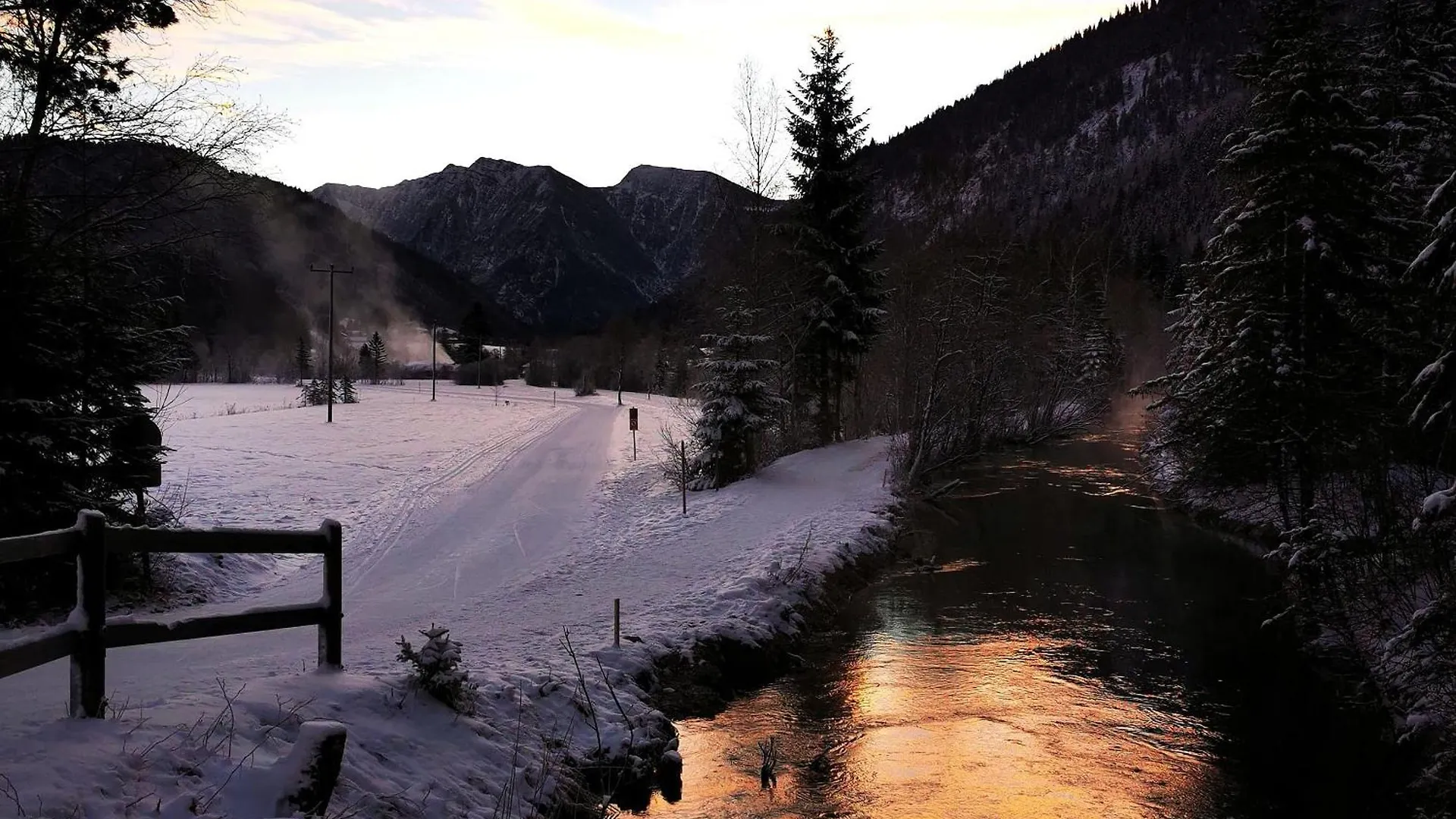 Gaestehaus Neu Am Passionstheater Oberammergau Bed & Breakfast